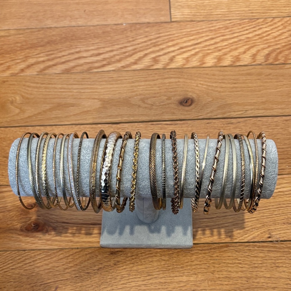 Elegant Gold and Silver Bracelet Set